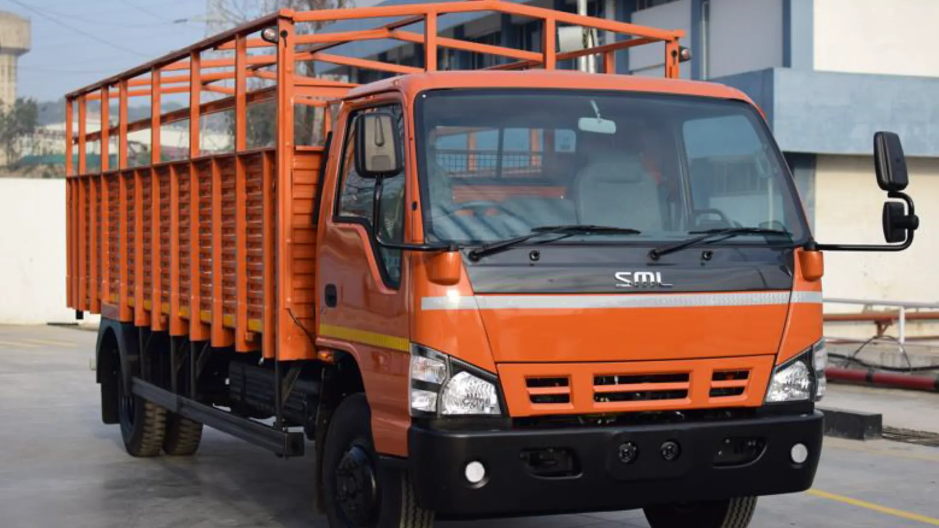 SML GS SUPER RHD TRUCK