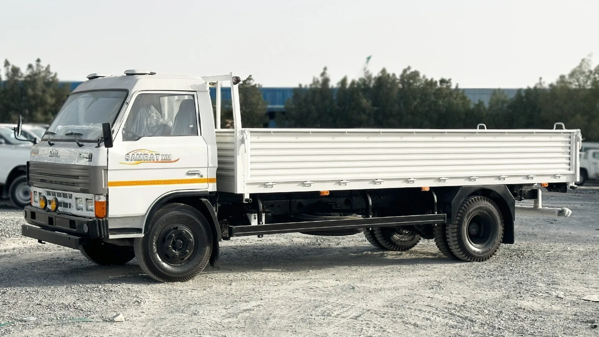 GS SAMRAT TRUCK